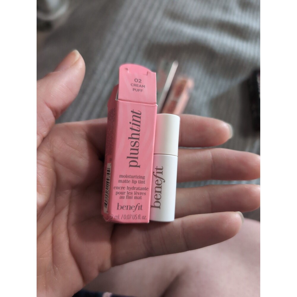 Benefit cosmetics sample set - Picture 4 of 5